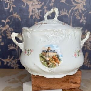 Vintage Porcelain Floral Pot With Lid and Handles